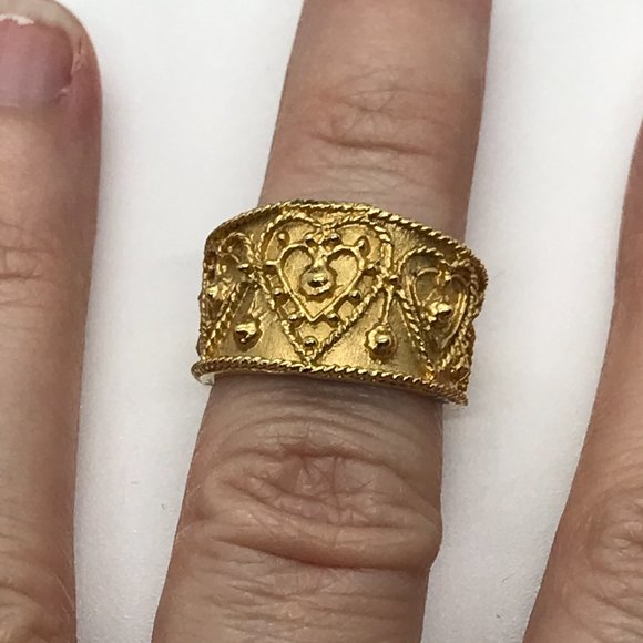 14 kt Gp Heart Design Ring, Size 4 3/4 - Picture 5 of 5